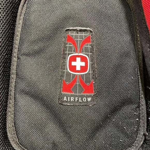 Swiss Gear Backpack - Picture 13 of 16